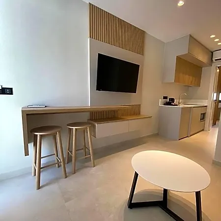 Sealuxe Living Folea