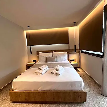 Sealuxe Living Hotel 4*