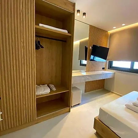 Sealuxe Living Folea